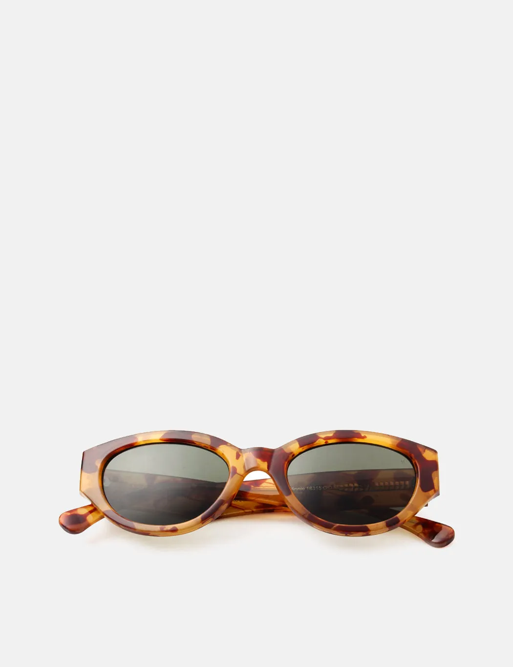 A. Kjaerbede Winnie Sunglasses - Demi Light Brown Transparent