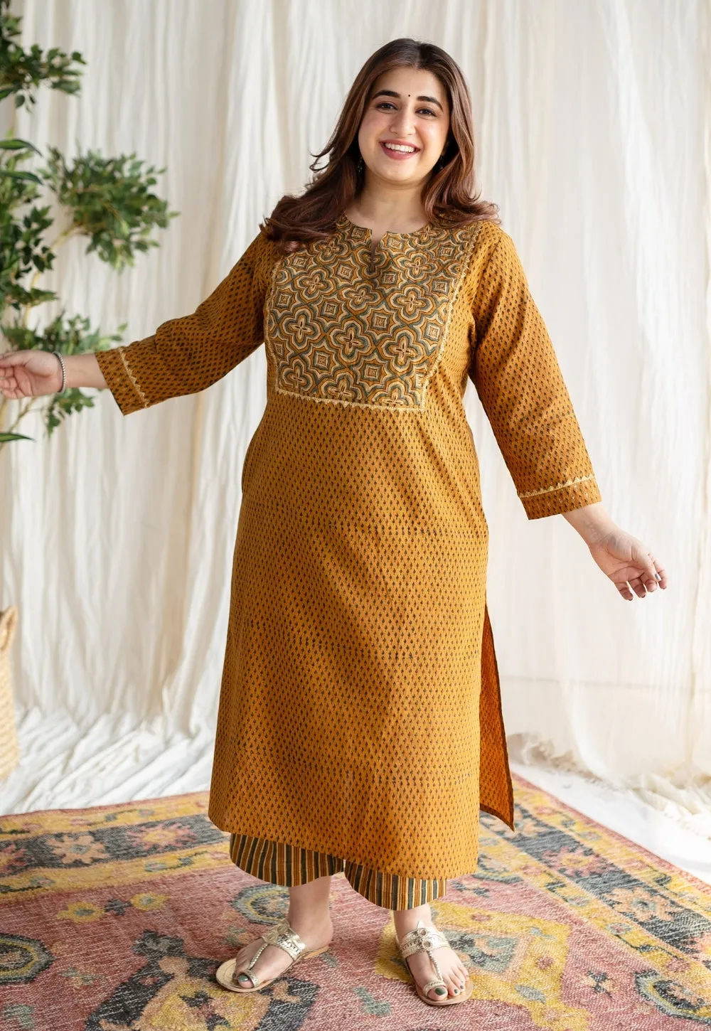 Akira Ajrakh Slub Cotton Hand Embroidered Kurta