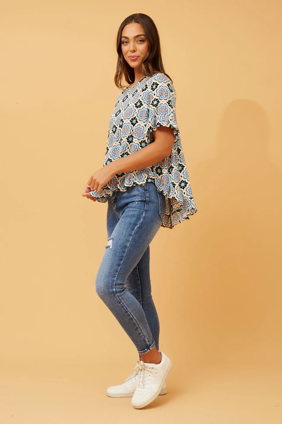 FRILA TILE PRINT TOP