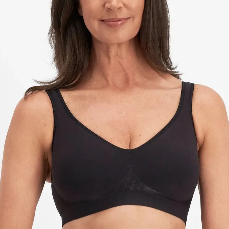 Playtex Comfort Revolution Wirefree Bra