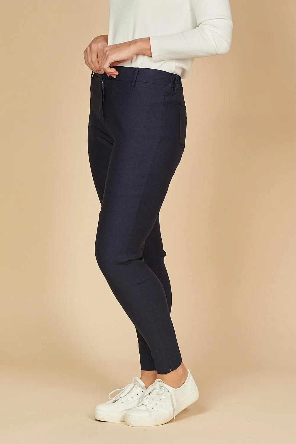 Ponte Straight Leg Pant in Navy